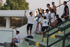 Ατμόσφαιρα... οι νεαροί οπαδοί της Δόξας (φώτος)