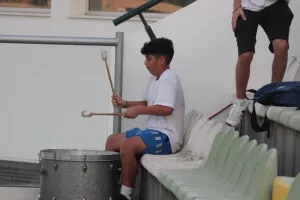Ατμόσφαιρα... οι νεαροί οπαδοί της Δόξας (φώτος)