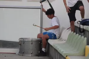 Ατμόσφαιρα... οι νεαροί οπαδοί της Δόξας (φώτος)