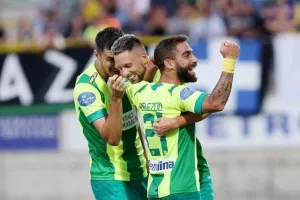 ΑΕK - Ντνίπρο: ΑΕΚΑΡΑ... στους ομίλους του Γιουρόπα με τριάρα! (Φώτος)
