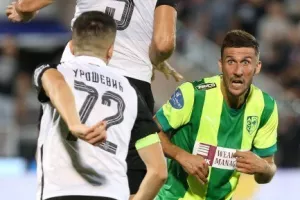 Παρτιζάν - ΑΕΚ: Στους ομίλους με μαγεία… Φαράζ! 
