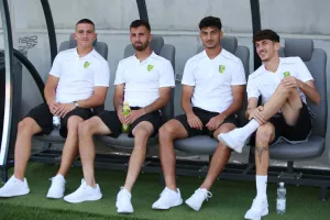 Ντνίπρο - ΑΕΚ: Επιβλητικό διπλό και... τώρα ΑΡΕΝΑ! (φώτος)