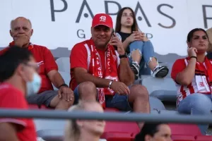 Καρμιώτισσα - Νέα Σαλαμίνα: Πρεμιέρα με το… δεξί με ερυθρόλευκες γκολάρες! (φώτος)