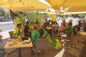 (ΦΩΤΟΣ/ΒΙΝΤΕΟ) Ξεκίνησε το Pre Game Party για τους ΑΕΚτζήδες! 