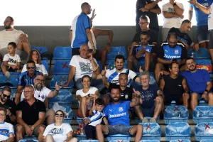 Oι οπαδοί του Απόλλωνα σε Δυτική και Ανατολική (φωτορεπορτάζ)