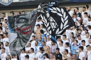 Oι οπαδοί του Απόλλωνα σε Δυτική και Ανατολική (φωτορεπορτάζ)