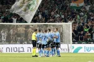 Μακάμπι - Απόλλωνας: ΕΦΙΑΛΤΗΣ στη Χάιφα! (φώτος)