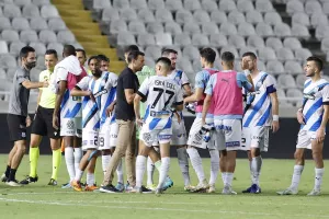 "Respect" στους Απολλωνίστες από τους παίκτες (βίντεο/φώτος)