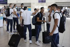 "Πέταξε" για Αθήνα ο Απόλλωνας-Μαζί του το kerkida (βίντεο/φώτος)