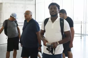 "Πέταξε" για Αθήνα ο Απόλλωνας-Μαζί του το kerkida (βίντεο/φώτος)
