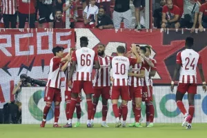 Ολυμπιακός - Απόλλων: Το πήρε στην παράταση, "άγγιξε την πρόκριση", έχασε στα πέναλτι (Φώτος)