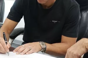 ΜΠΑΜ/ΚΕΡΚΙΔΑ!