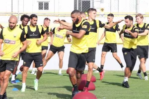 ΑΕΚ: Ο Μουκουντί αριστερά και οι πρώτες σκέψεις για Ελίασον