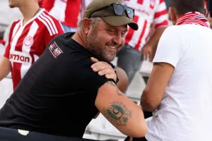 ΦΩΤΟΣ/Στα... κόκκινα η Βόρεια