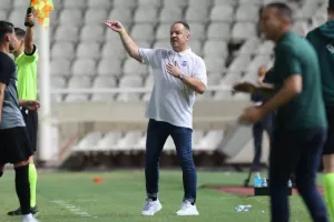 Δημόσιο άθλημα! (Τσόρνιγκερ)