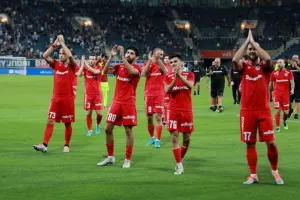Τσέποβιτς για Χάμπο!