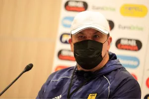 Μπούργος: "Ήρθαμε για να κερδίσουμε, οι πιθανότητες πρόκρισης είναι 50-50"