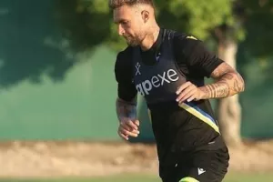 Σκόραρε ο Μπλουμ