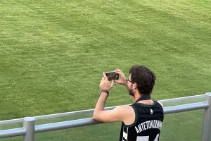 Giannis Antetokounmpo... Περιστερώνα!