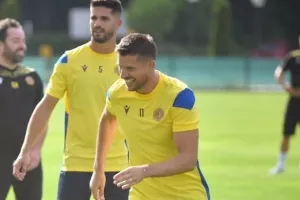 "Φτιαγμένος" με τα "γαλαζοκίτρινα" ο Μιραλάς!
