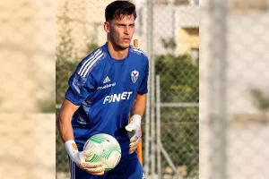 ΣΟΒΑΡΟΣ τραυματισμός Νεόφυτου/Ψάχνει τερματοφύλακα η "Κυρία"