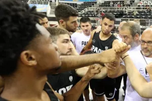 H «πρώτη» του ΠΑΟΚ με πολλά χαμόγελα και όρεξη για σκληρή δουλειά 