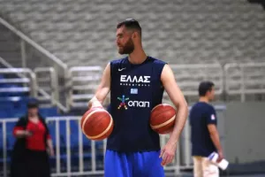 Η μαγνητική έφερε χαμόγελα στην Εθνική για Παπαγιάννη