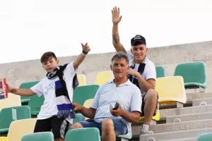 (Φωτορεπορτάζ) Ο κόσμος στην "ΑΡΕΝΑ"