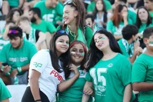 (Φωτορεπορτάζ) Ο κόσμος στο... καταπράσινο ΓΣΠ!