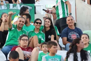 (Φωτορεπορτάζ) Ο κόσμος στο... καταπράσινο ΓΣΠ!