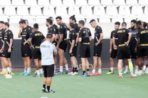 ΑΠΟΕΛ/ Η τελευταία προπόνηση... πριν την Τζουργκάρντεν (Φώτος & Βίντεο)