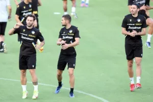 ΑΠΟΕΛ/ Η τελευταία προπόνηση... πριν την Τζουργκάρντεν (Φώτος & Βίντεο)