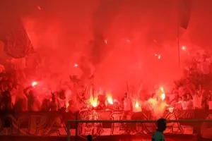 (Φωτορεπορτάζ) Ο κόσμος στην "ΑΡΕΝΑ"