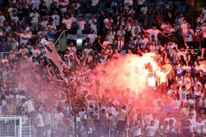 ΘΥΡΑ 1/Υπενθύμιση για τη συνάντηση