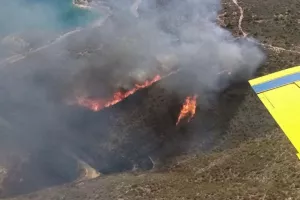 Μεγάλη φωτιά Λεμεσός: Κινδυνεύουν υποστατικά - Έκλεισε δρόμος
