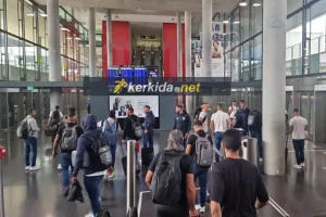 Προσγειώθηκε στην Ζυρίχη ο Απόλλων 