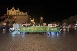 "Near, Far, Wherever you are", για την ΑΕΚΑΡΑ! (Φώτος/Βίντεο)