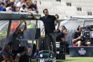 Με τίποτα ο Καταλά...