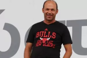 Πάμπης για Εθνική: "Υλικό υπάρχει, να παίζουμε για το Εθνόσημο"
