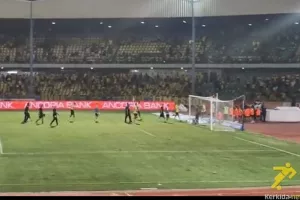 Καζάνι που βράζει/Προπονητής και... άλλα