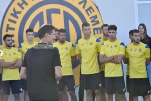 Πρώτο... χτύπημα Γιανέφσκι