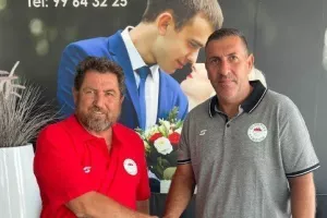 Συνεχίζει ο Μανώλη