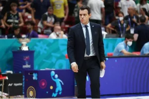 Ιτούδης: "Προληπτικά εκτός ο Γιάννης, θα παίξει κανονικά αύριο"