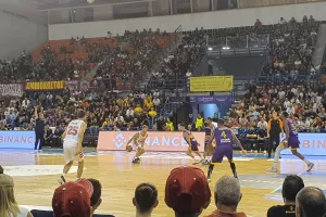 Νίκη στο φινάλε για Ολυμπιακό (φώτος)