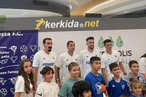 To Kerkida στα... αποκαλυπτήρια της Ανόρθωσης (φώτος)