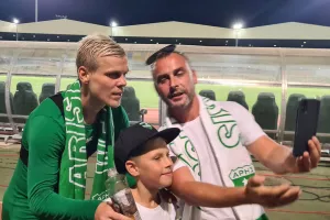 Παράνοια... για Kokorin στο Τσίρειο- Του έβγαλαν το σορτσάκι (φώτος)