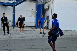 Η άφιξη της "Κυρίας" (βίντεο/φώτος)