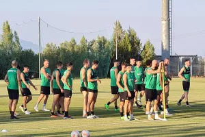 (ΦΩΤΟΣ/ΒΙΝΤΕΟ) Τo kerkida.net στο "Ηλίας Πούλλος" - Τελευταία Ομόνοιας 