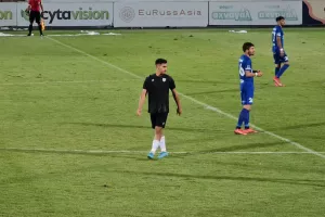 Το «κόλλησε» ο Κούτσακος! 