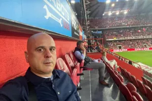 Αποστολή.... στο Βέλγιο για Τιμούρ